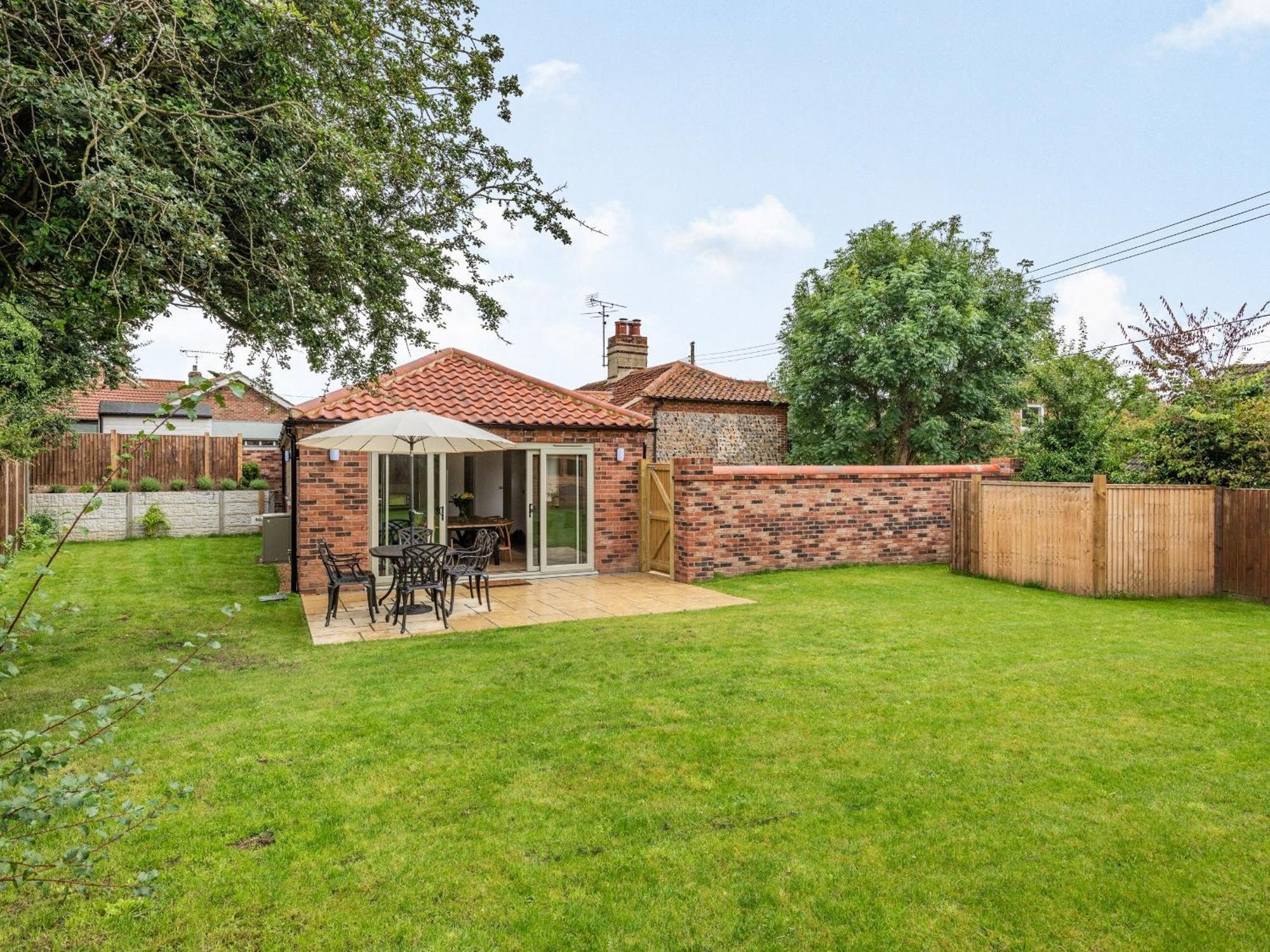 Clematis Cottage Thorpe Market Esterno foto